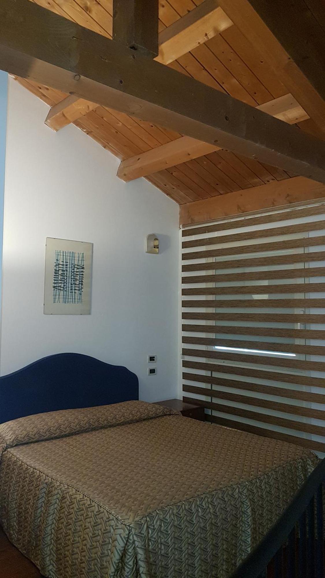 Hotel Riverside Модена Экстерьер фото